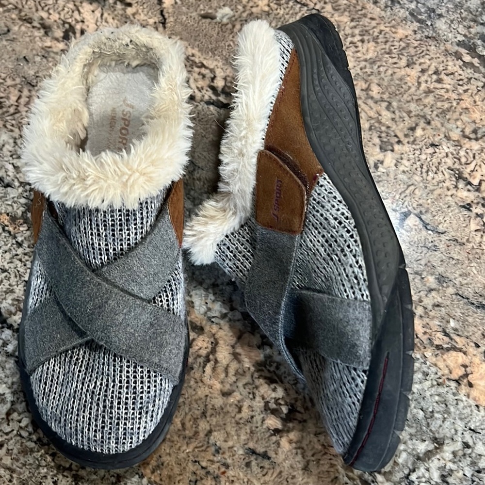J SPORT Shoe/ Slipper